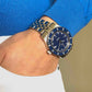 Montre Inguz La Teignouse cadran plat bleu bracelet acier grains de riz portée